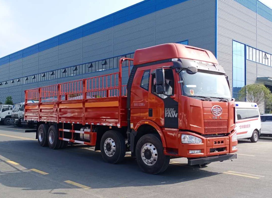 解放9.3米氣瓶運(yùn)輸車(chē)