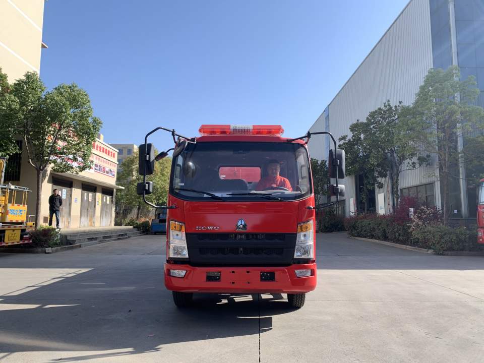 重汽5.6噸消防灑水車（國六）